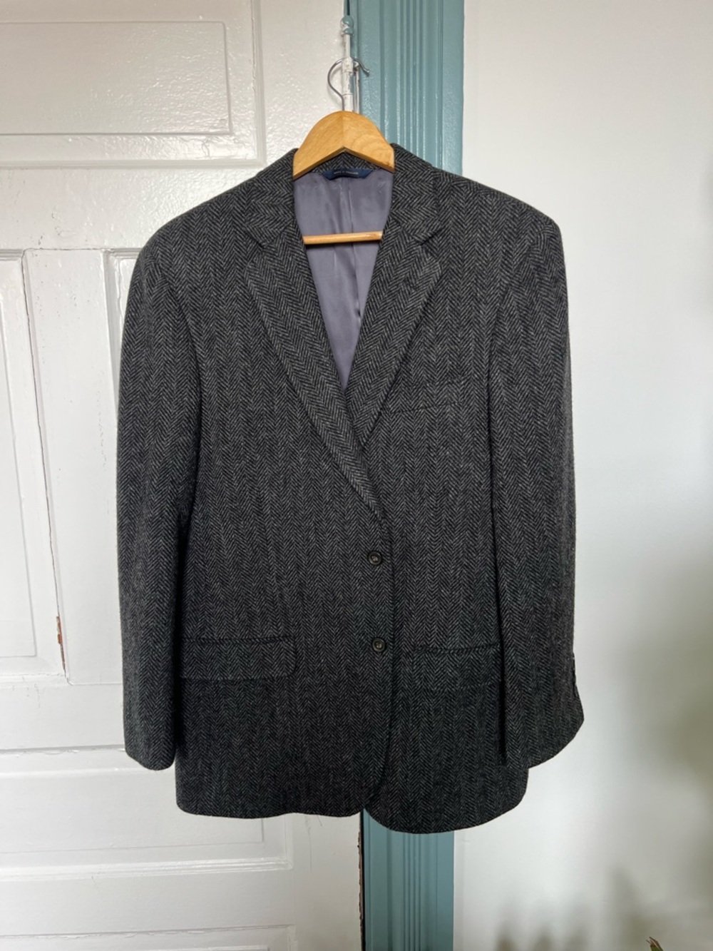 Brooks Brothers Charcoal Herringbone Wool Sport Coat